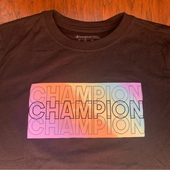 🌈 Champion Black Rainbow Logo Graphic Tee | Size M - Picture 8 of 8